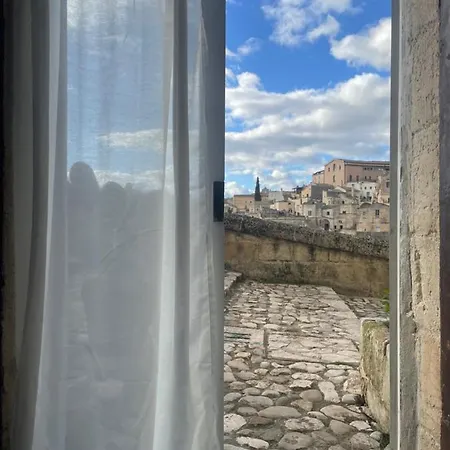 Capriotti - Nel Cuore Dei Sassi * Matera