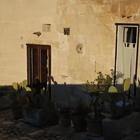 Bed & Breakfast Capriotti - Nel Cuore Dei Sassi *